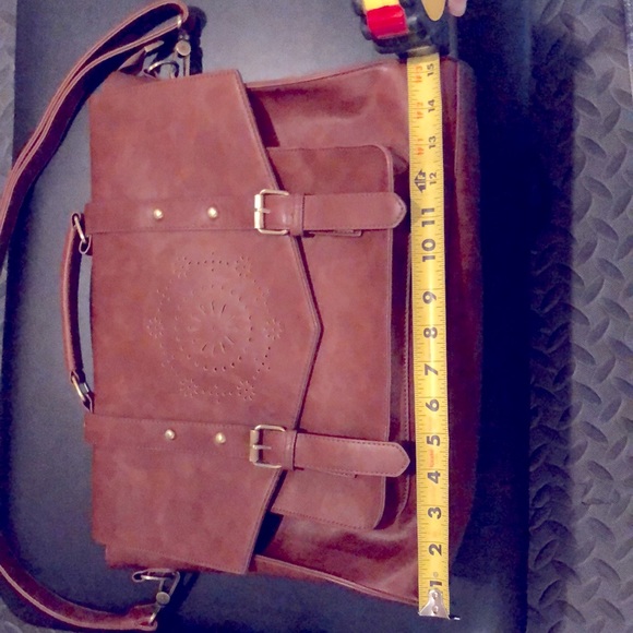 SoSatchel Brown Briefcase Messenger Crossbody Computer Bag - Picture 4 of 7
